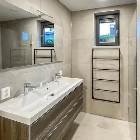 3 Bedroom Stunning In
